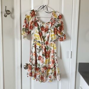 Floral off the shoulder dress size Small